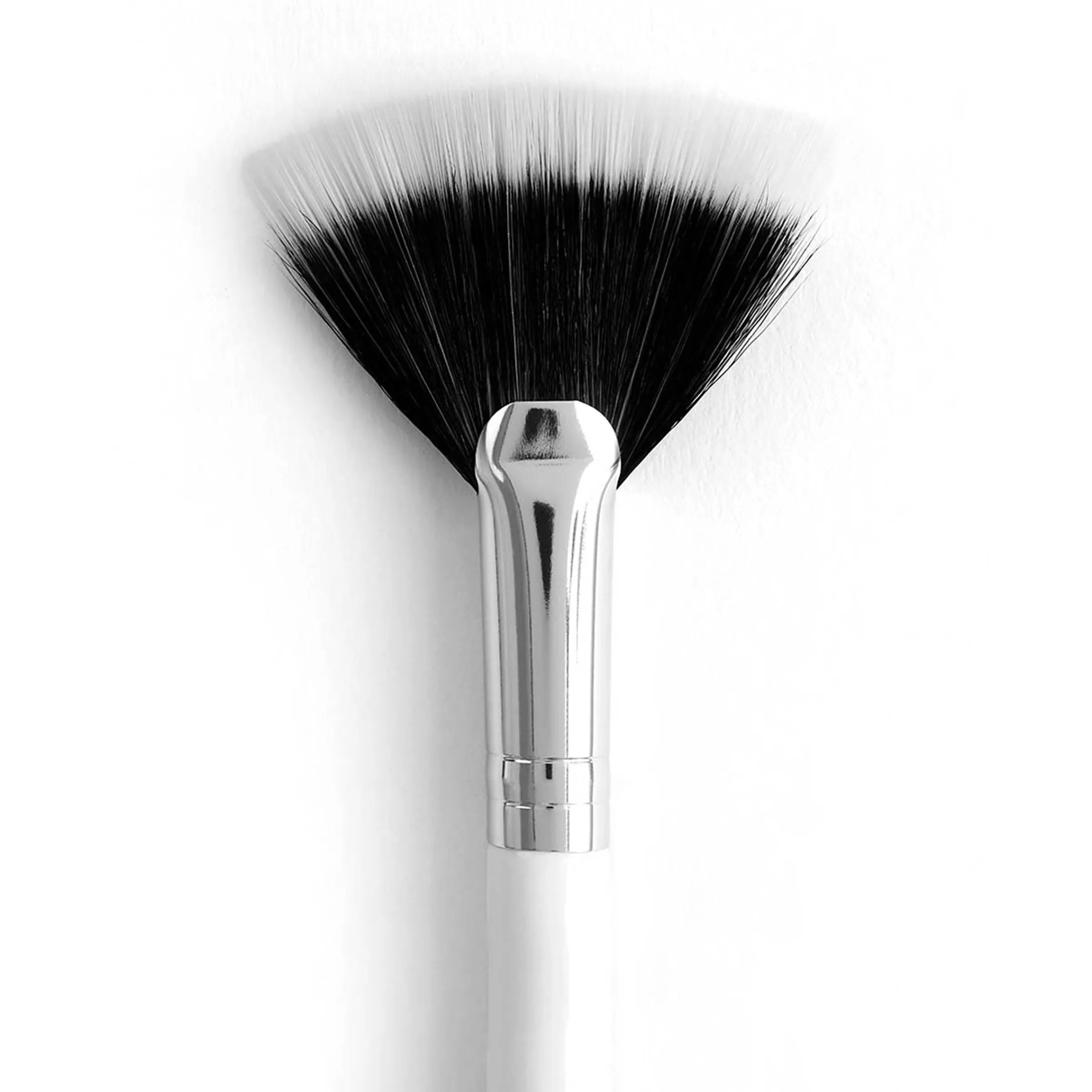 ColourPop Face Brushes*Fan Brush Highlighter Brush